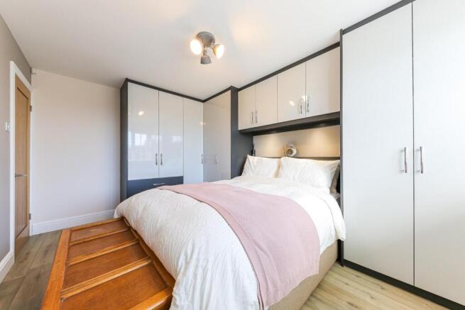 Bedroom.jpg