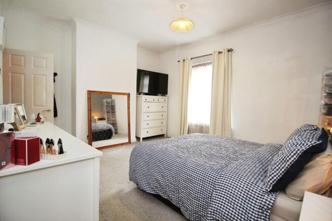 2 bed Terraced for sale Image 12