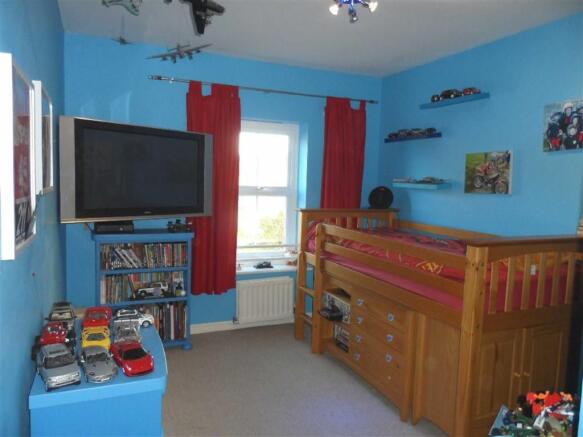 Photo 7