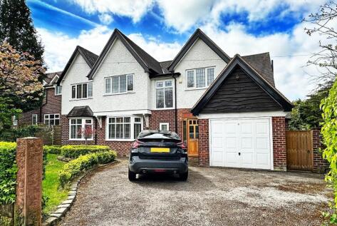 Woodhead Road, Hale