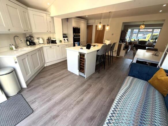 Kitchen..jpeg