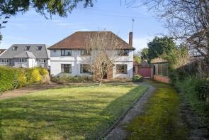 10, Blossom Way, Uxbridge UB10 9LL