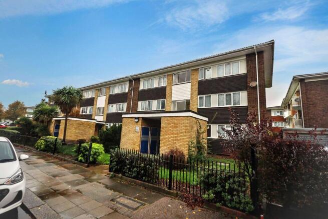 51 Barnes Wallis Court, Barnhill Road, Wembley HA9 9DN