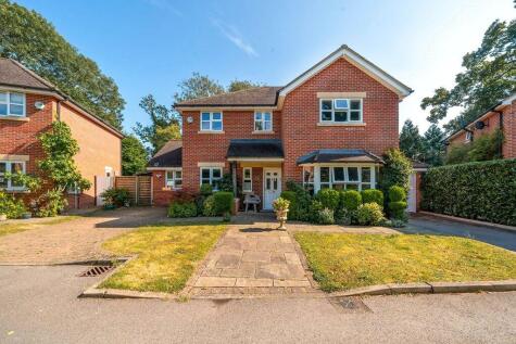 Denewood Close, Watford, Hertfordshire, WD17