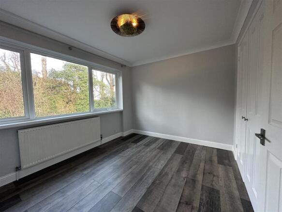 bedroom 2.jpeg