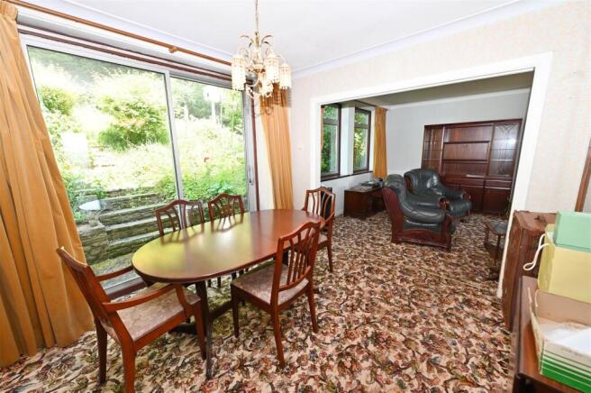 4 bed Detached for sale Image 6