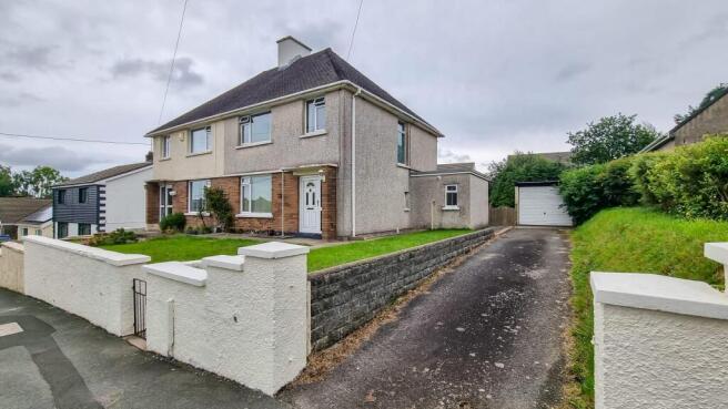 61 Pembroke Road - Outside 3.jpeg