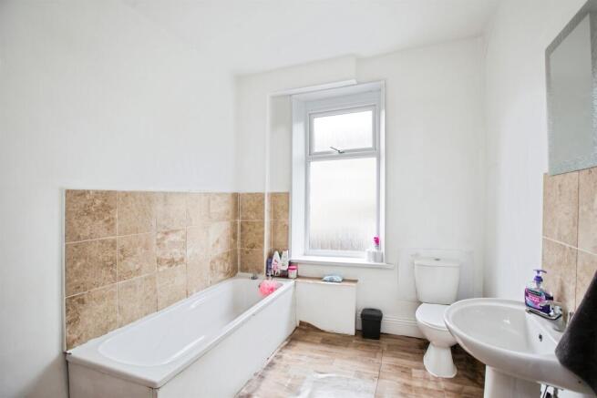 2 bed Terraced for sale Image 10