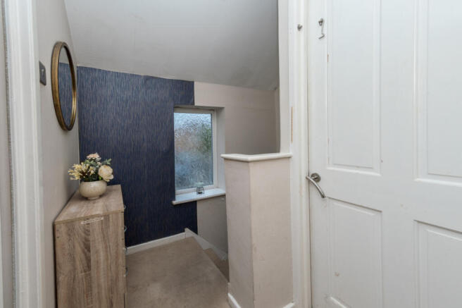 2 bed Semi-Detached for sale Image 4