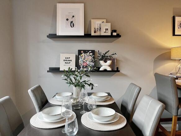1 bed Ground Flat to rent Image 8