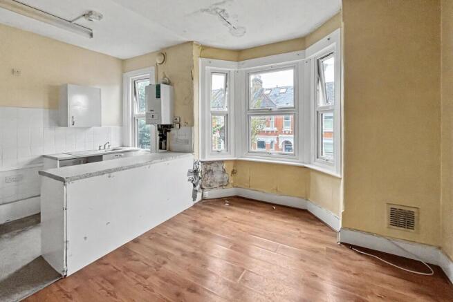 16c Gosberton Road, Balham, London SW12 8LF