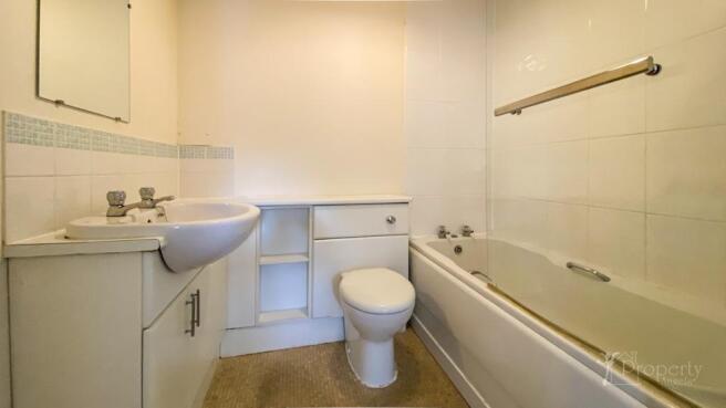 Bath/shower room.
