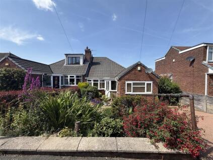 Queensway, Mossley, Ashton-Under-Lyne