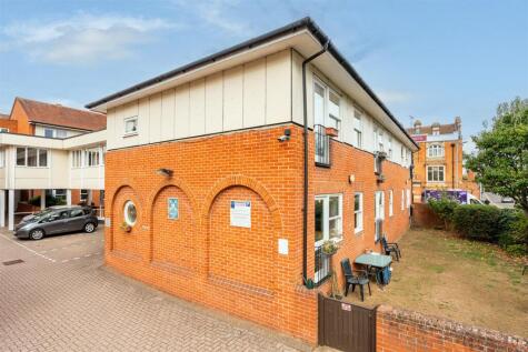Chauncy Court, Hertford