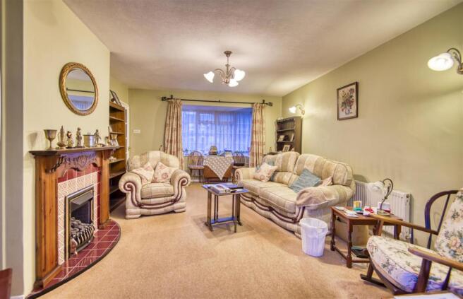 2a Living Room.jpg