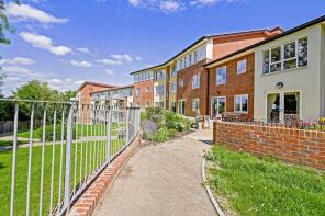 33, Bentley Grange, Binder Lane, Hailsham BN27 1FA