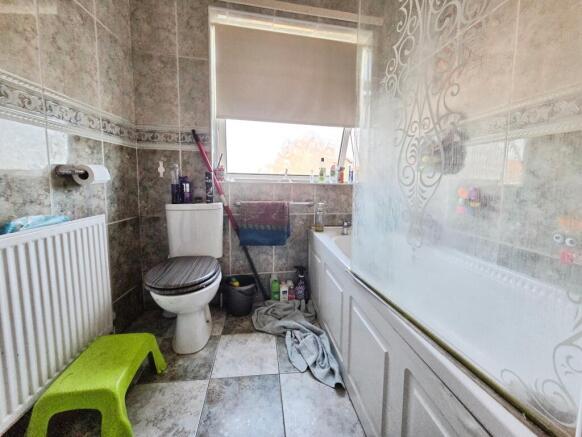 3 bed Terraced for sale Image 12