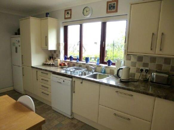 Kitchen 2