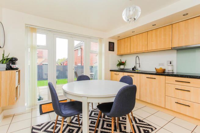 Kitchen/Dining Ro...