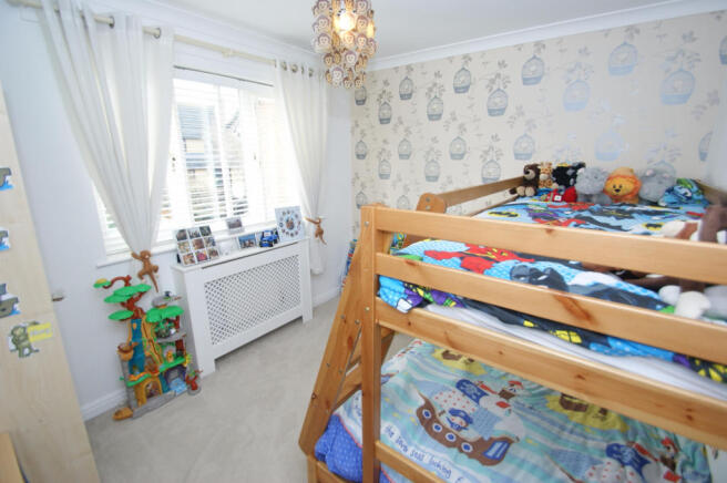 BEDROOM 2