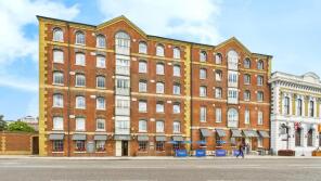 Flat 1, Porters House, Town Quay, Southampton SO14 2AR