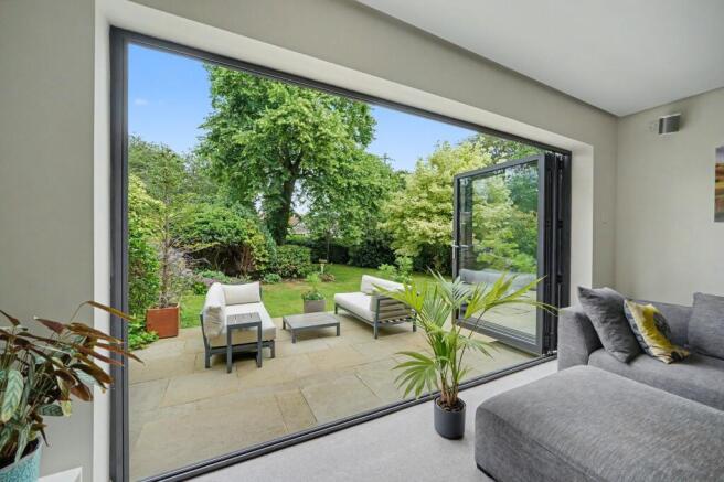 3 bed Detached for sale Image 10