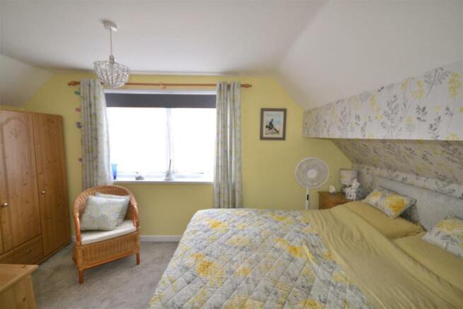 Bedroom Six with En Suite B6