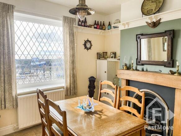 2 bed Semi-Detached for sale Image 4