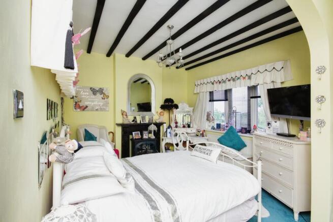 Lounge/Bedroom