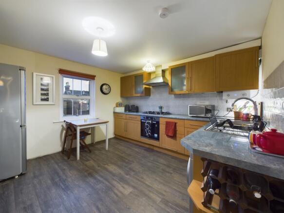 IMG_395201_12_original