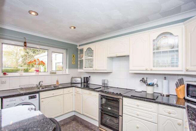 Kitchen 2