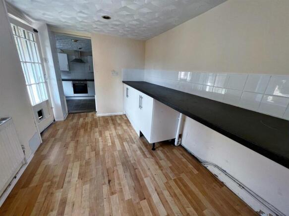 UTILITY ROOM: