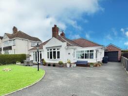 19 Tharrows, Penrhyn Isaf Road, Llandudno LL30 3LT