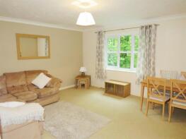 41, Briarswood, Southampton SO16 6GD