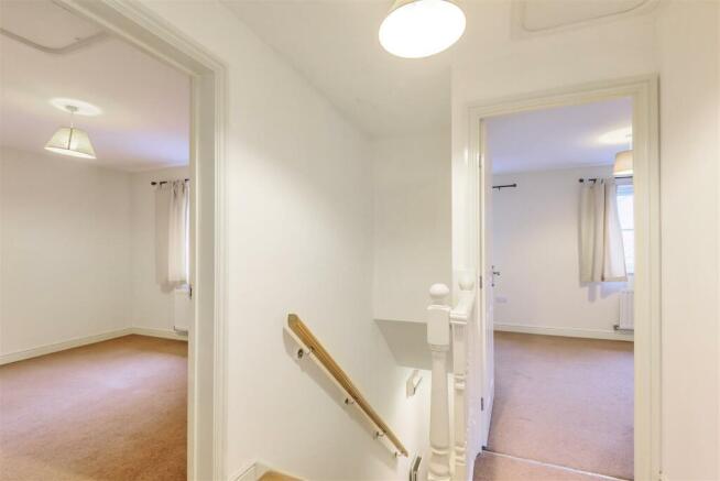 FIRST FLOOR LANDING