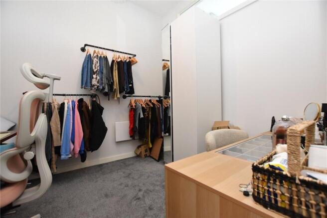 2 bed Apartment for sale Image 9