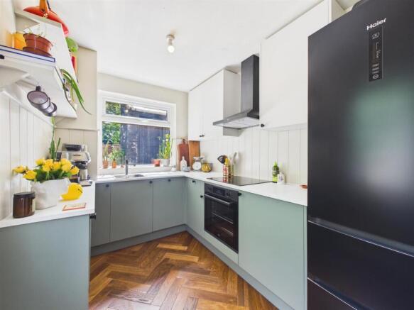 Newly Fitted Kitchen