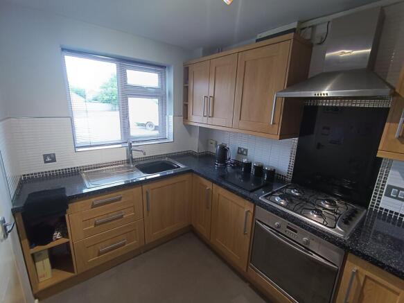 Kitchen (1)