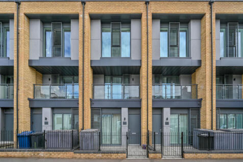 Brentwater Terrace, Hanwell, W7