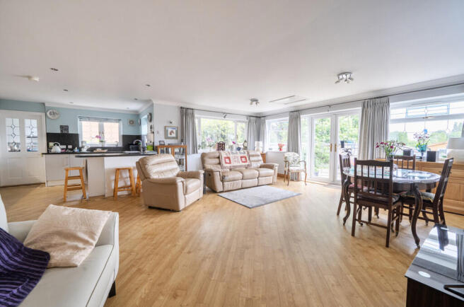 Kitchen/Sitting Room