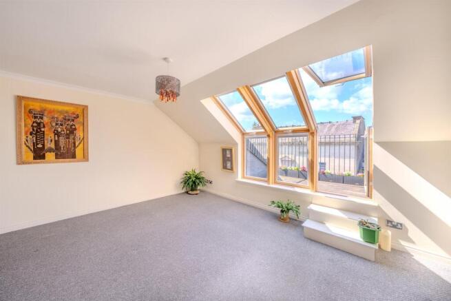 Apartment 10_Tweed House_Roxburgh Street_Kelso-03.