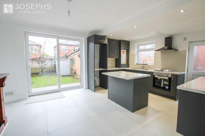 House in Bolton, Greater Manchester - More