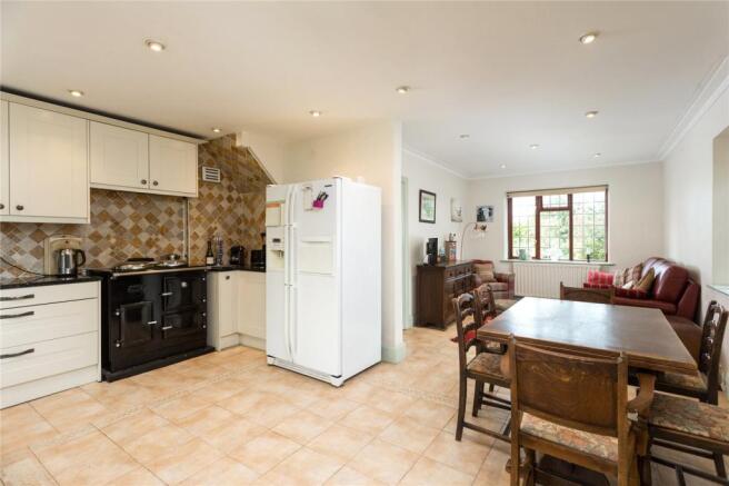 Kitchen Dining Area