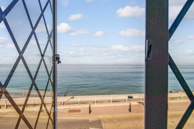 Views To Front