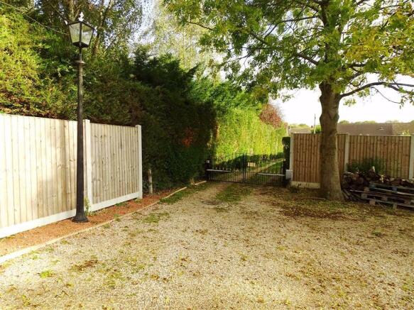 ELECTRIC GATED ENTRANCE