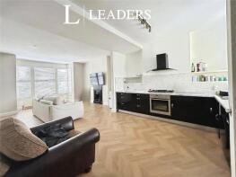 21a, Meteor Road, Westcliff-on-sea SS0 8DF