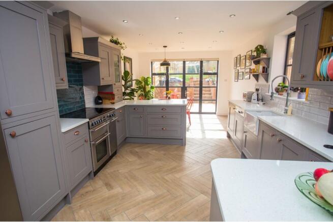 Kitchen / Diner