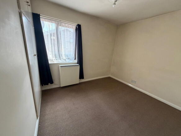 Hazlewood House, Hazelwood Road NN16 photo 4