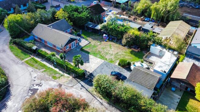 Meadow Way, Wickford, Essex, SS12 photo 4