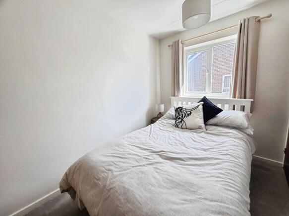 3 bed Semi-Detached for sale Image 7